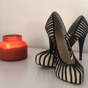 Colin Stuart stiletto